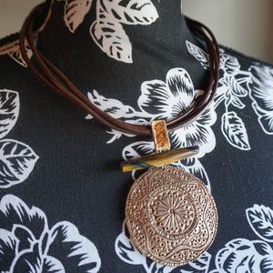 Chico necklace